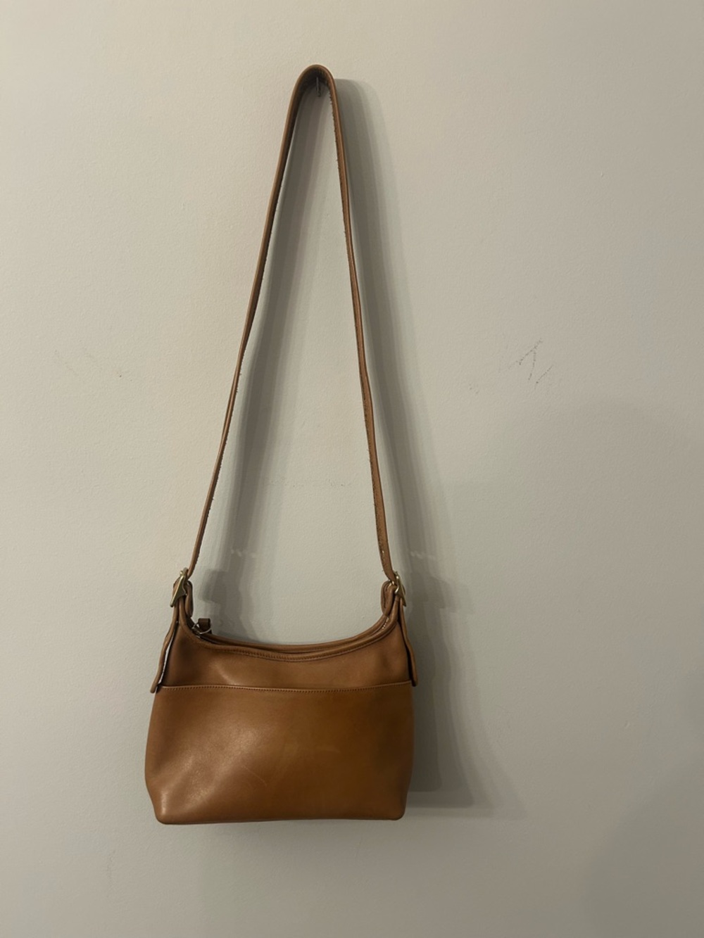 Coach Classic Brown Leather Shoulder Bag